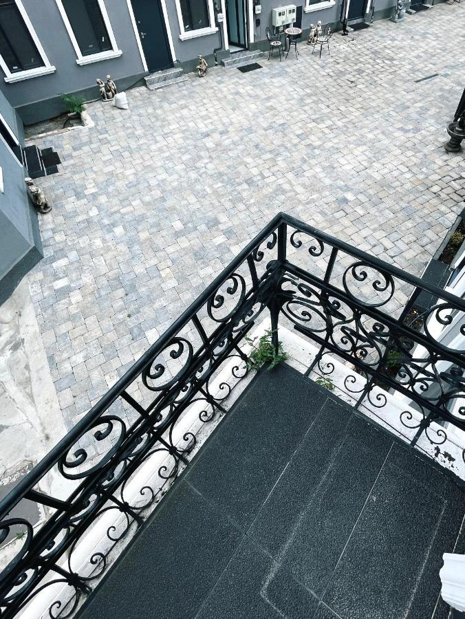 Appartamento Mansion 10 Bucarest Esterno foto