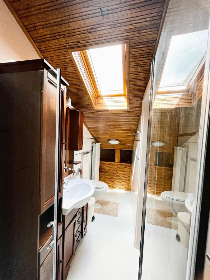 Appartamento Mansion 10 Bucarest Esterno foto
